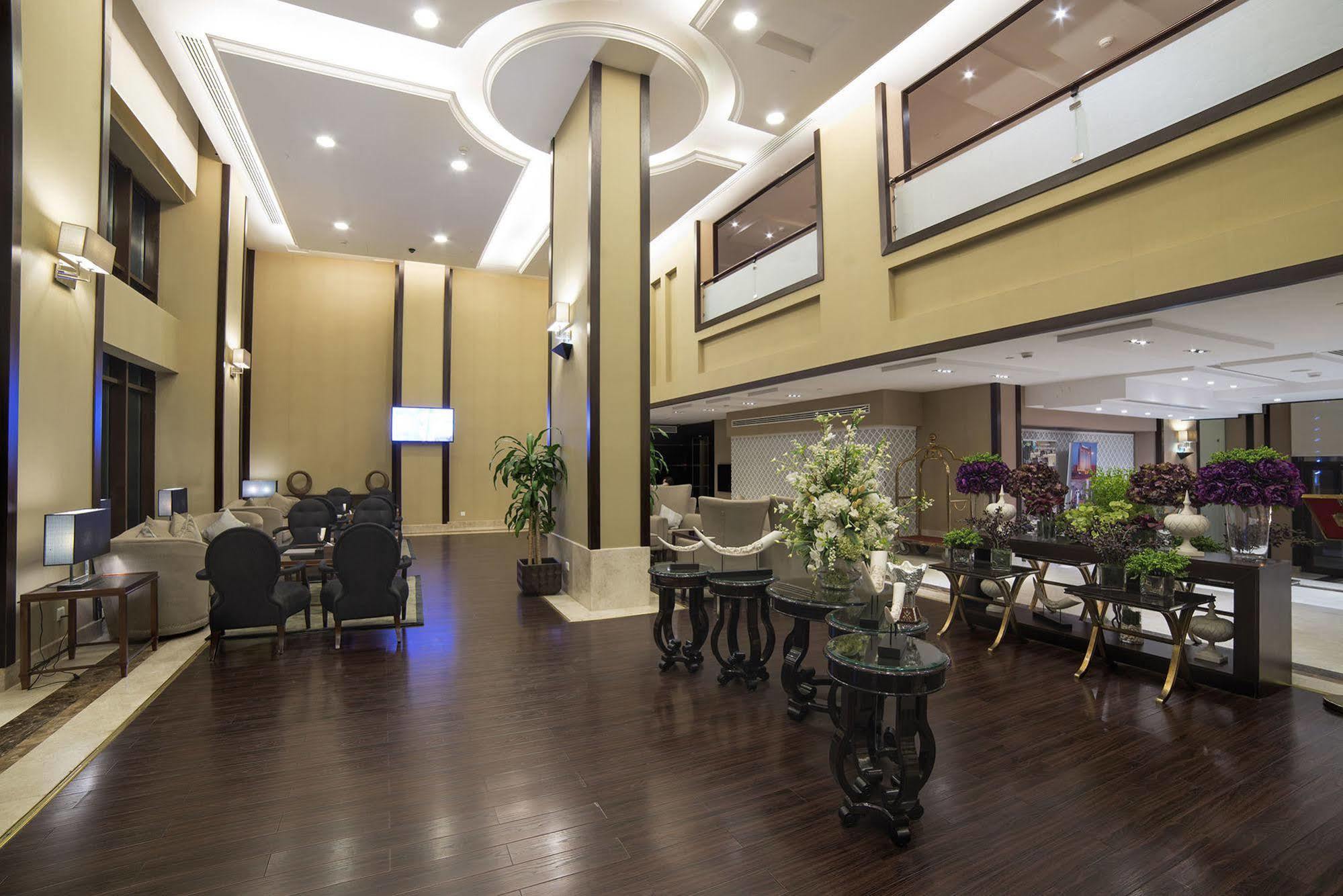 Zara Continental Hotel Ель-Хубар Екстер'єр фото